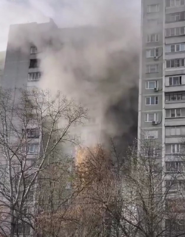 В доме на Мурановской загорелась квартира